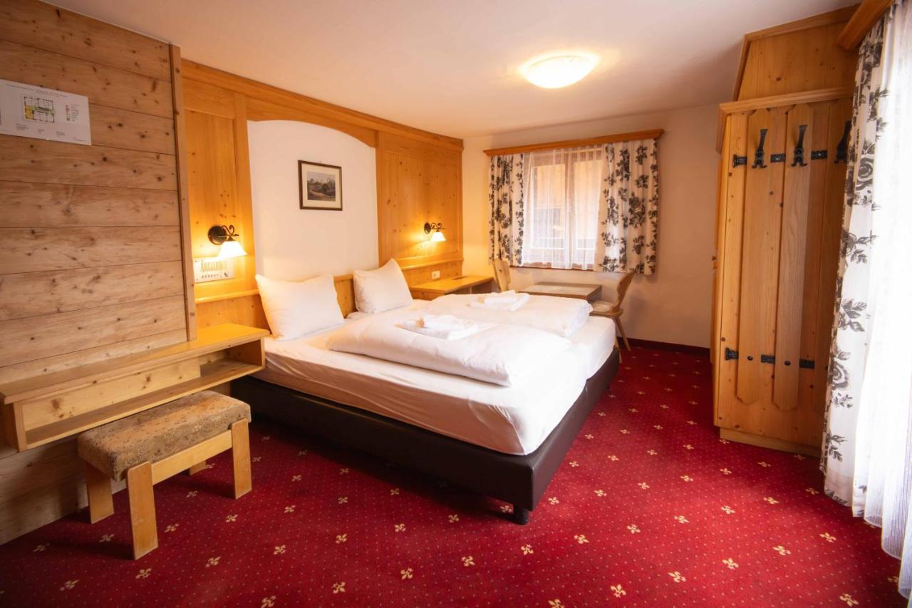 Hotel Tirolerhof Serfaus Esterno foto