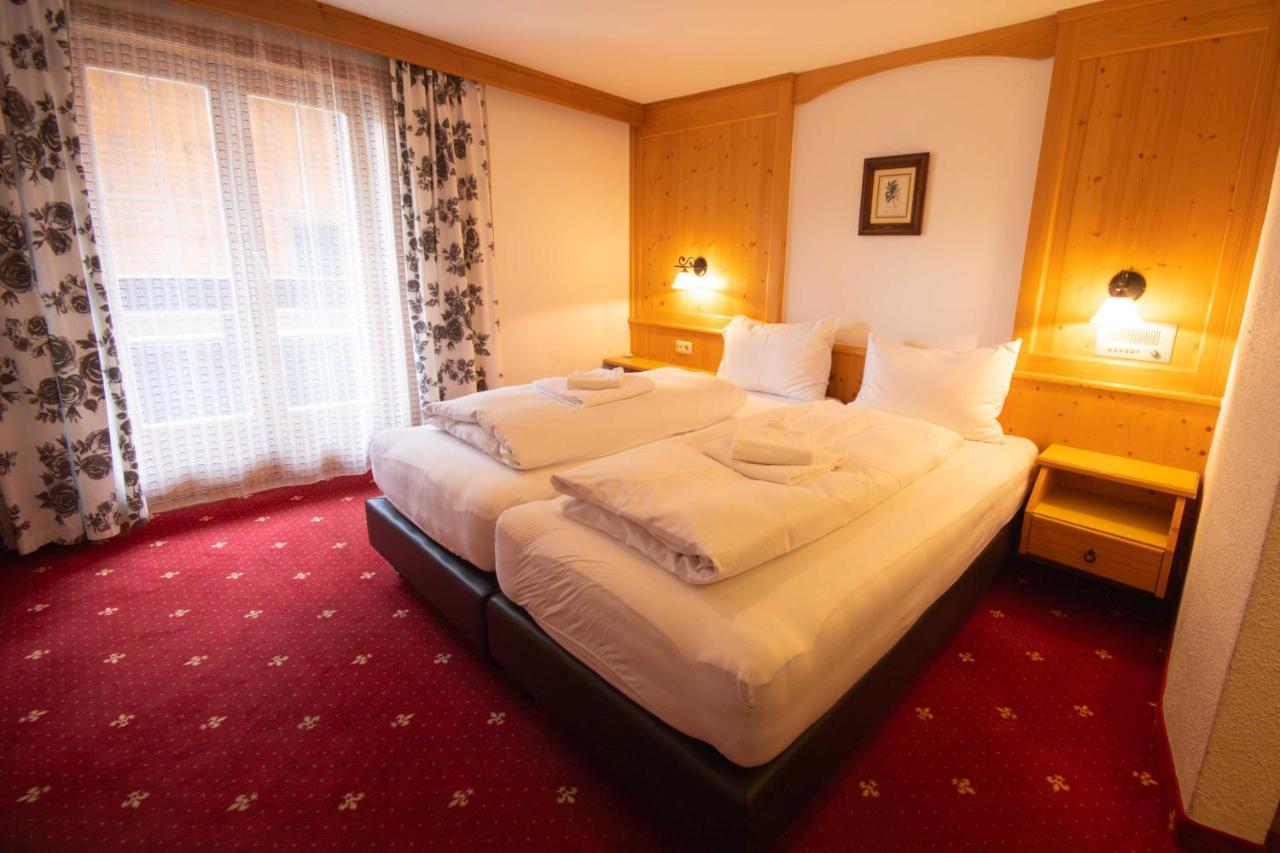 Hotel Tirolerhof Serfaus Esterno foto