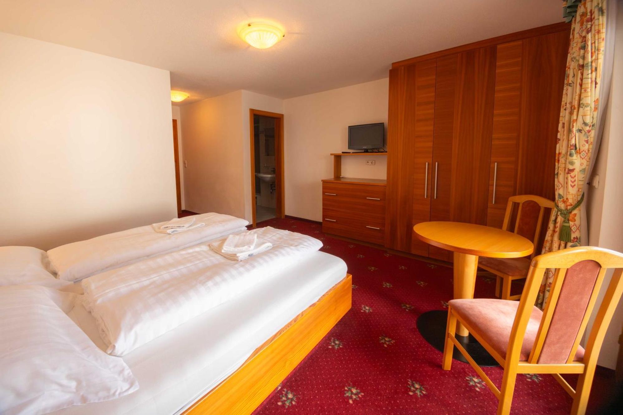 Hotel Tirolerhof Serfaus Esterno foto